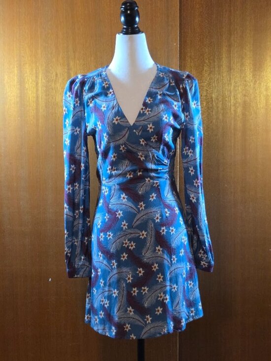 Dresses & Skirts - & Other Stories Paris Atelier Floral Feather Blue Faux Wrap Dress - Size 0